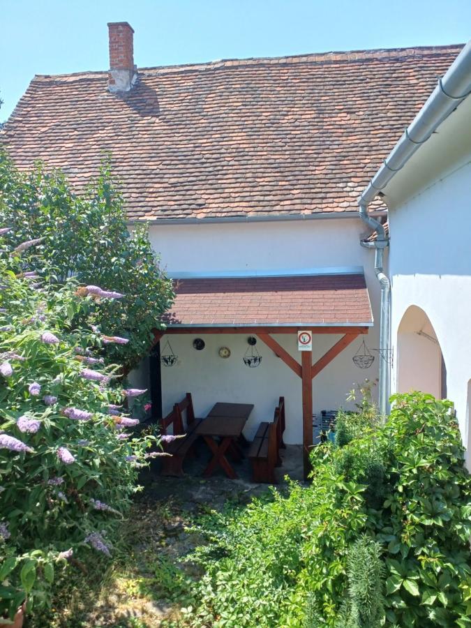 Blues Ryokan Kőszeg Eksteriør bilde